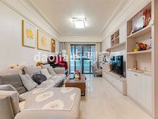 东泰禾 保利香槟国际三房270万