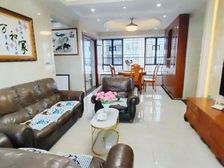 信鸿澜岸花园 东莞城区4房2卫精装修,每套只收5000