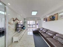 新出 南天金源端户加赠送120平 精装卖毛坯价