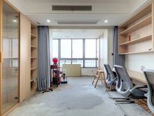 中央景城 3室2厅 105.9平