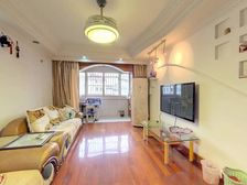 满五宝藏五楼,业主诚心出售,安静,风景秀丽享受生活 满五宝