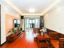 超实惠,高品质人车分流小区,户型方正超高得房率,配套非常完善