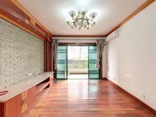 南国花园 3室2厅 133平 精装修 南向 看房方便