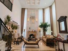 香江正南北F户型 原户型带挑空 7室 不临街