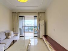 石岐长虹御江风景自.住装修客厅朝南落地窗