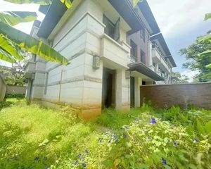 南市区滇池边会展板块 云玺大宅端头房带花园 房东急售随时看房