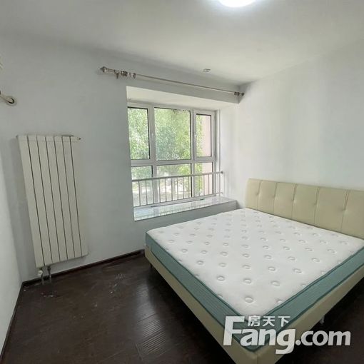 近地铁 堤翠家园 电梯3居室 家电齐全 拎包入住