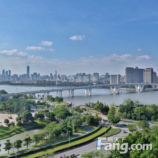 琶洲保利天悦355平豪装四房 南向中层 一线江景大层