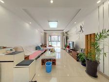 远香舫新苑远香湖核心地段,新装修2年,无税房,诚意出售 !!