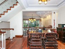 精装可拎包入住 满五 正南朝向 中间楼层 出行方便