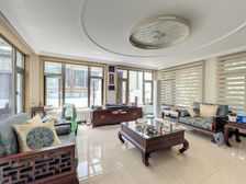 月桂庄园 低密联排别墅7室3厅 中间位置有院不临街 满五税少