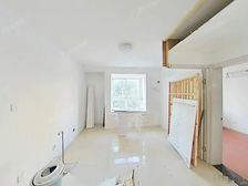 12号线300米的电梯房 视野无遮挡 刚需两房随时可看