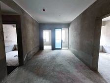 50颗!带50平私家露台!鲁能正三房朝南,出门就是商业