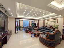 尚东国际名园(二期) 4室2厅 388平