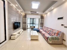 桃花仑 精装四房 家电家具齐全 拎包入住。