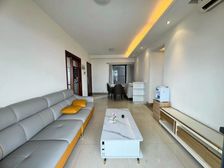 业主急售 近地铁 门口位置不爬坡 价可刀!