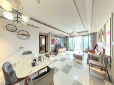 保利天悦 南向看花园 全新装修 视野开阔 琶洲核心 业主急售