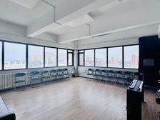 东五环独栋整层720平丨艺考遗留丨精装修丨惠多港商圈丨易心堂