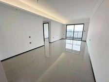 (渠道内部单位)现房发售 带全屋精装 价格可谈 随时看房