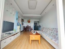 易博华源湖景电梯大三房出售 户型方正采光好 南北通透