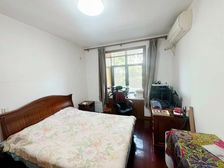 本周必卖,(楼间距90m采光刺眼)拎包入住,产权清晰,随时看
