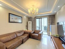 新上高区 有产权车位 3.3米层高 中介费16999