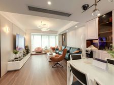 房东急售 控二 一梯两户 得房率高 带产权车位