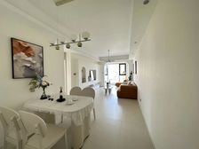 市中心(一线江景.可整层)可民宿,首付低,70年大产权视野好