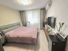 松江核心地段!出门岳阳和05年小区 精装修2年拎包入住