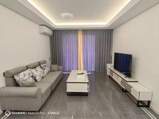 万科金色城品 精装好房 商业配套成熟 小三居 交通便利。