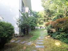 手慢无5开间朝南全套房独栋的蕞低价超大南花园有泳池居礼别墅