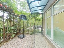 怡东双层底楼复式带车库贱卖了