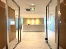 东四环丨上东公园里丨多层可选冠名!俯瞰坝河!环境优美!