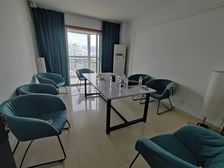 近地铁金地公寓 精装看海163平150平停车便利钥匙