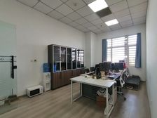 大族地铁口新装2到6人间 商业房本注册不限 交通便利配套齐全