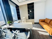 大连路!182平精装办公室出租!拎包入户!无中介费!东南朝向