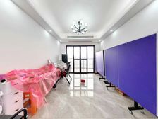 捡漏越秀精装可以拎包入住只要8字头