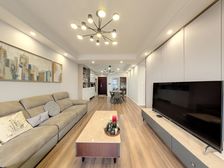 绿地中心云锦468 中介费2000元 成都各个小区都有房源