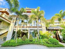 独门独院小别墅 俯瞰全城 网红小区 配套齐全 超大赠送