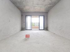 业主五折出售珠江大四房,单价6200/方,杜绝虚假。来电看房