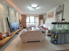 东方明珠步梯 套四双卫 139.57平 全装 带入户厅