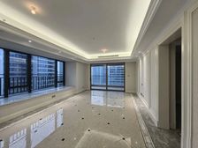 江北区 中国铁建西派城二期 四房 业主诚心出售