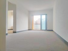 北大资源燕南三街区 楼龄新 临地铁 停车方便 商业配套齐全
