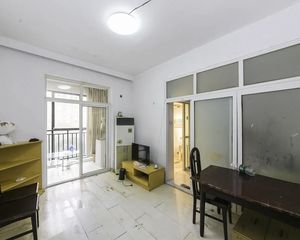 天城尚品 1室1厅1卫 36.00万