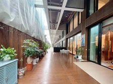 买三层送三层 豪华装修 带固定车位 实用1000平