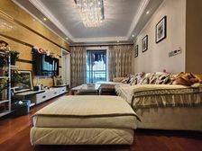 急售 大石坝东原D7 精装三房 交通方便 商业配套成熟