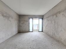 尚景天峰南向四居 满五毛坯153平仅86万