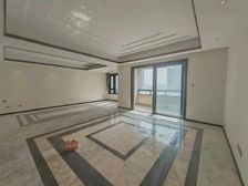 喜欢简单,不会凌乱。喜欢低调,不会张扬。华亭首府(公寓住宅)