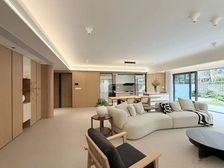 照母山 壹号半岛 一楼豪装大平层 花园100平