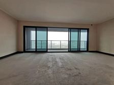 礼嘉天街 龙湖临涯大平层 看江视野开阔 近轻轨站